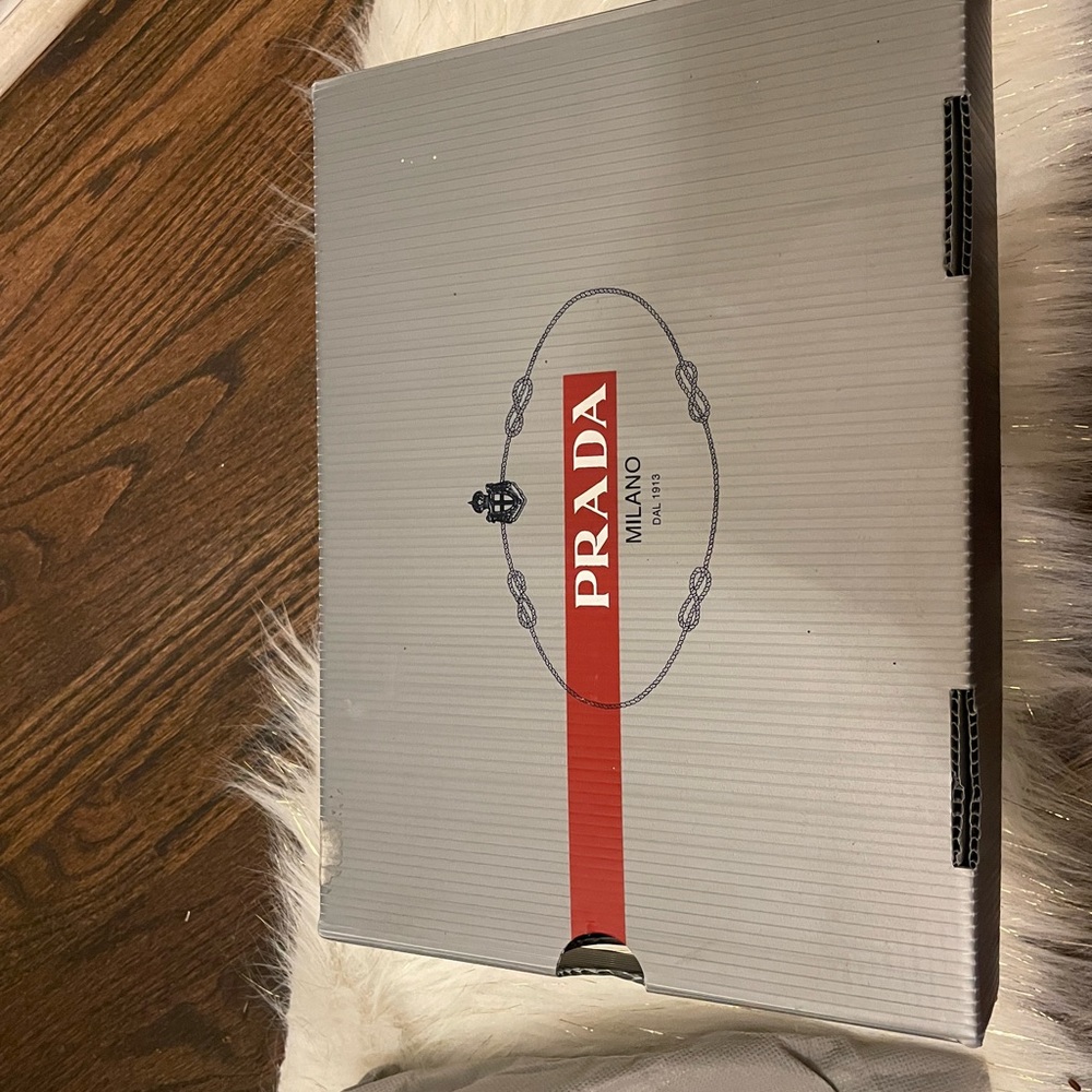 Prada platform - Picture 3 of 5